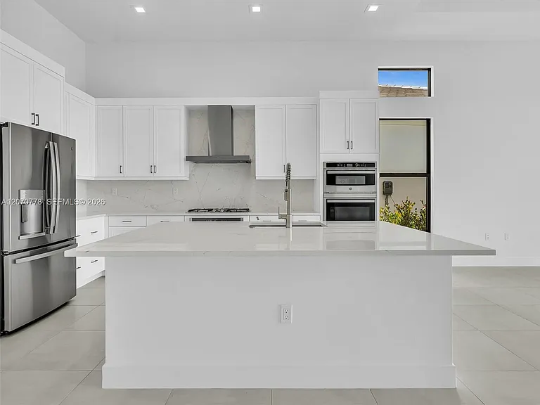 10032 Stockrun Dr — Photo 10