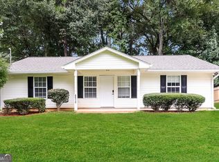 8010 Trinity Park Dr, Riverdale, GA 30296