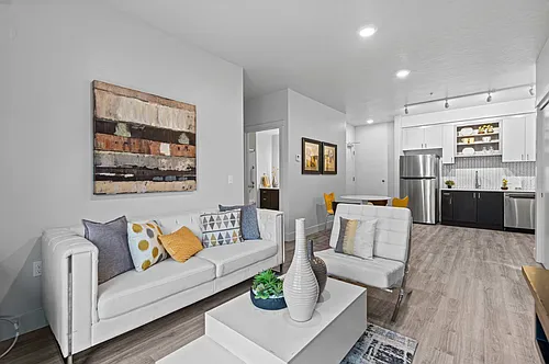 The Eliana Apartments Photo 1