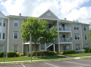 317 Linden St, Mahwah, NJ 07430