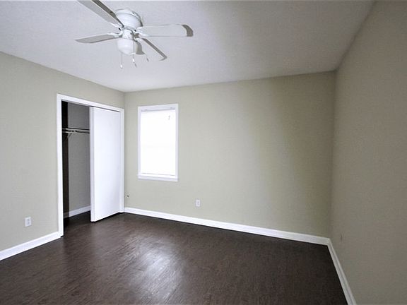 5th image of 1192 Heathcliff Dr