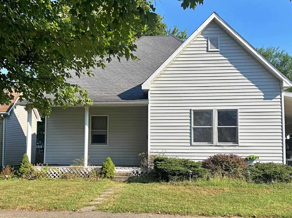 740 E St NE, Linton, IN 47441