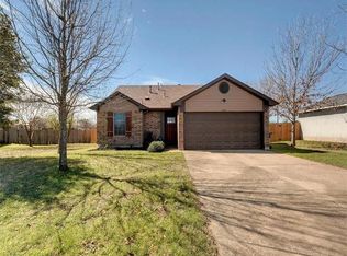 1005 Lantana Ct, Leander, TX 78641
