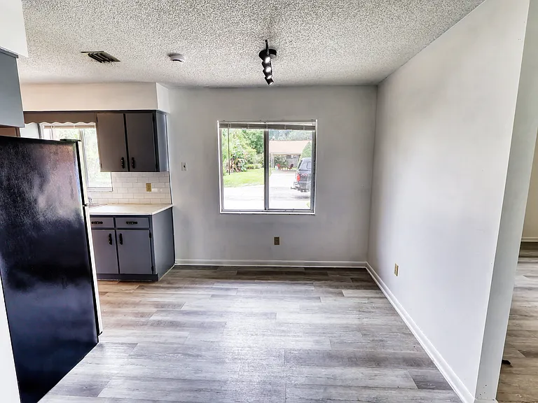 111 Horst Rd — Photo 11