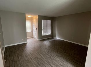 2021 Harvest Ln UNIT 32, Charlotte, NC