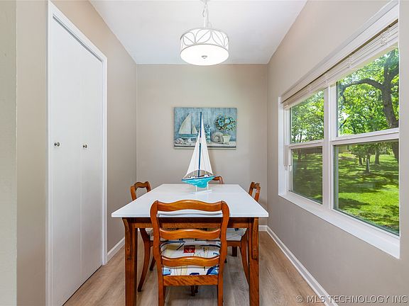 4th image of 32075 Felts Ln