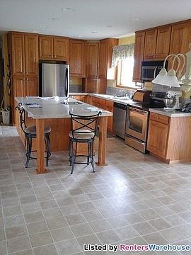1st image of 553 270th St