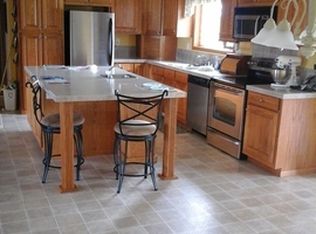 553 270th St, Woodville, WI 54028