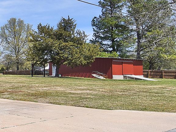 3rd image of 26679 E Joy Ave