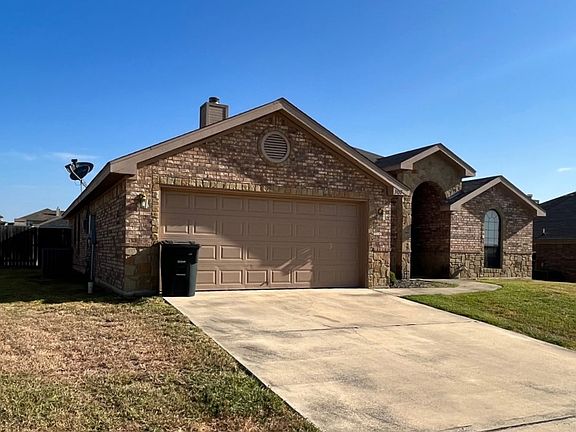 2nd image of 307 Belo Dr