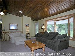 5th image of 13351 London St NE