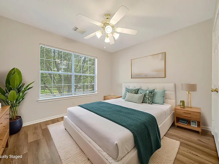 15311 Bronze Leaf Ct — Photo 15