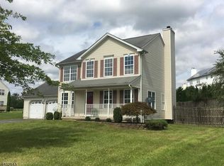 63 Shippen Rdg, Oxford, NJ 07863