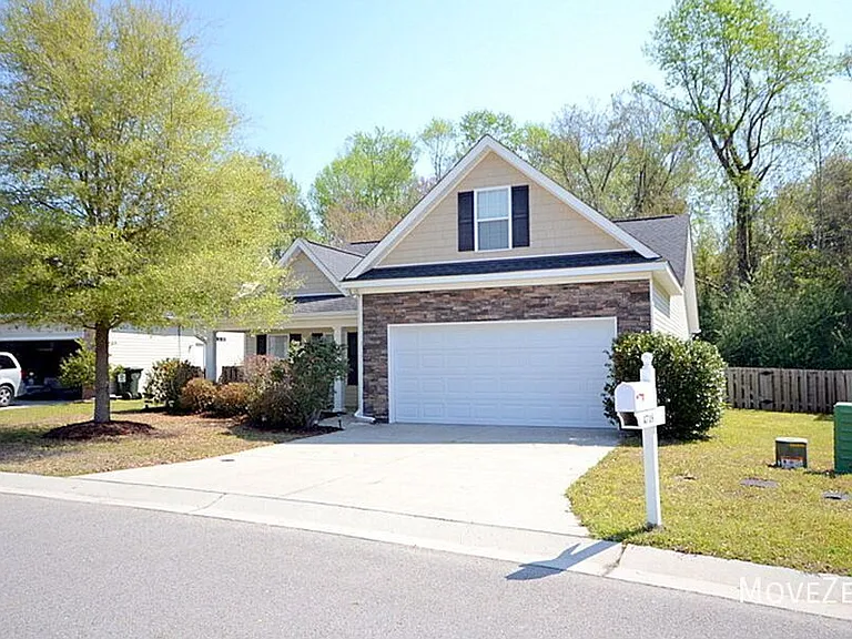 1718 Heatherstone Ln — Photo 12