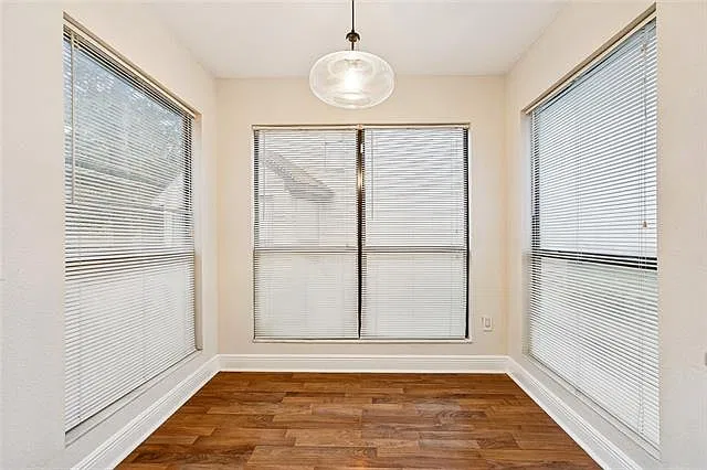 2 bed, 2.0 bath, 1180 sqft, $1,450 — Photo 4