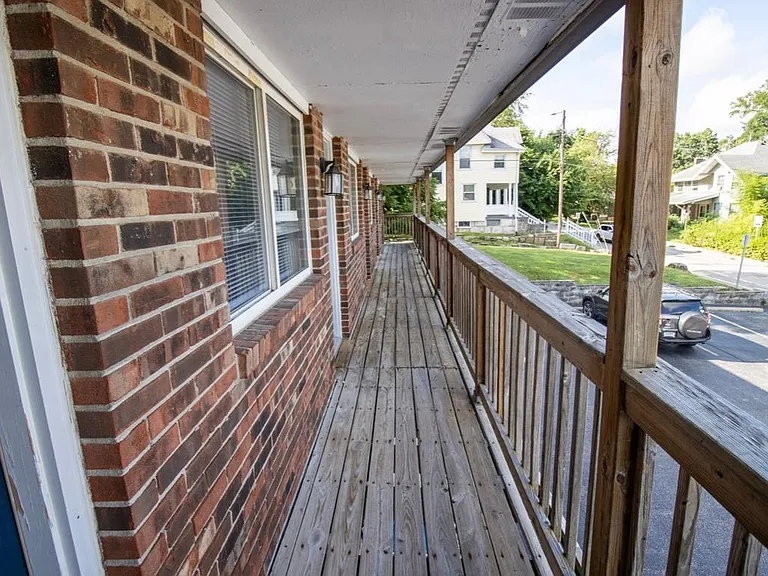 Campus Apartments — Photo 9