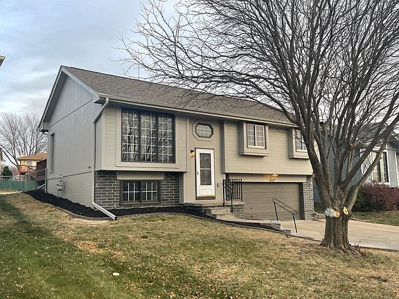 3rd image of 6137 N 80th St