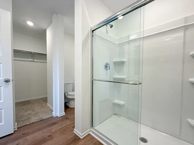 16309 Harvester Dr — Photo 14