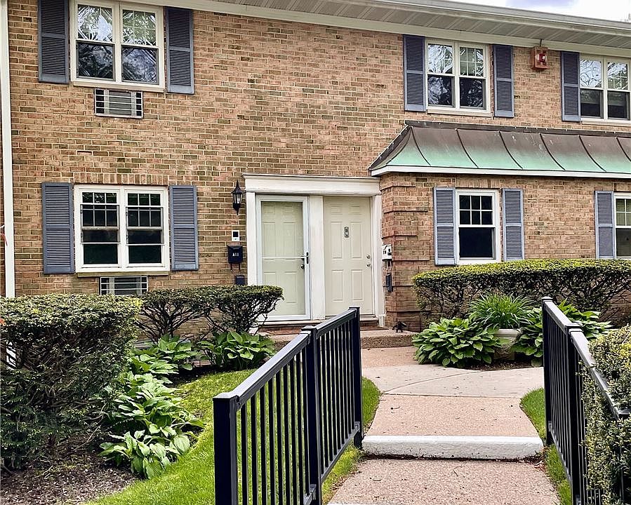 6 Glen Hollow Dr A12, Holtsville, NY 11742 Zillow