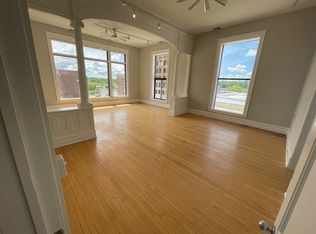 16-20 W Huron St SUITE 300, Pontiac, MI 48342