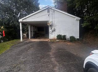 340 Toot Hollow Rd, Bryson City, NC 28713