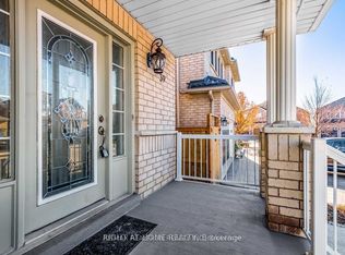 39 Treasure Dr, Brampton, ON L7A 3L7