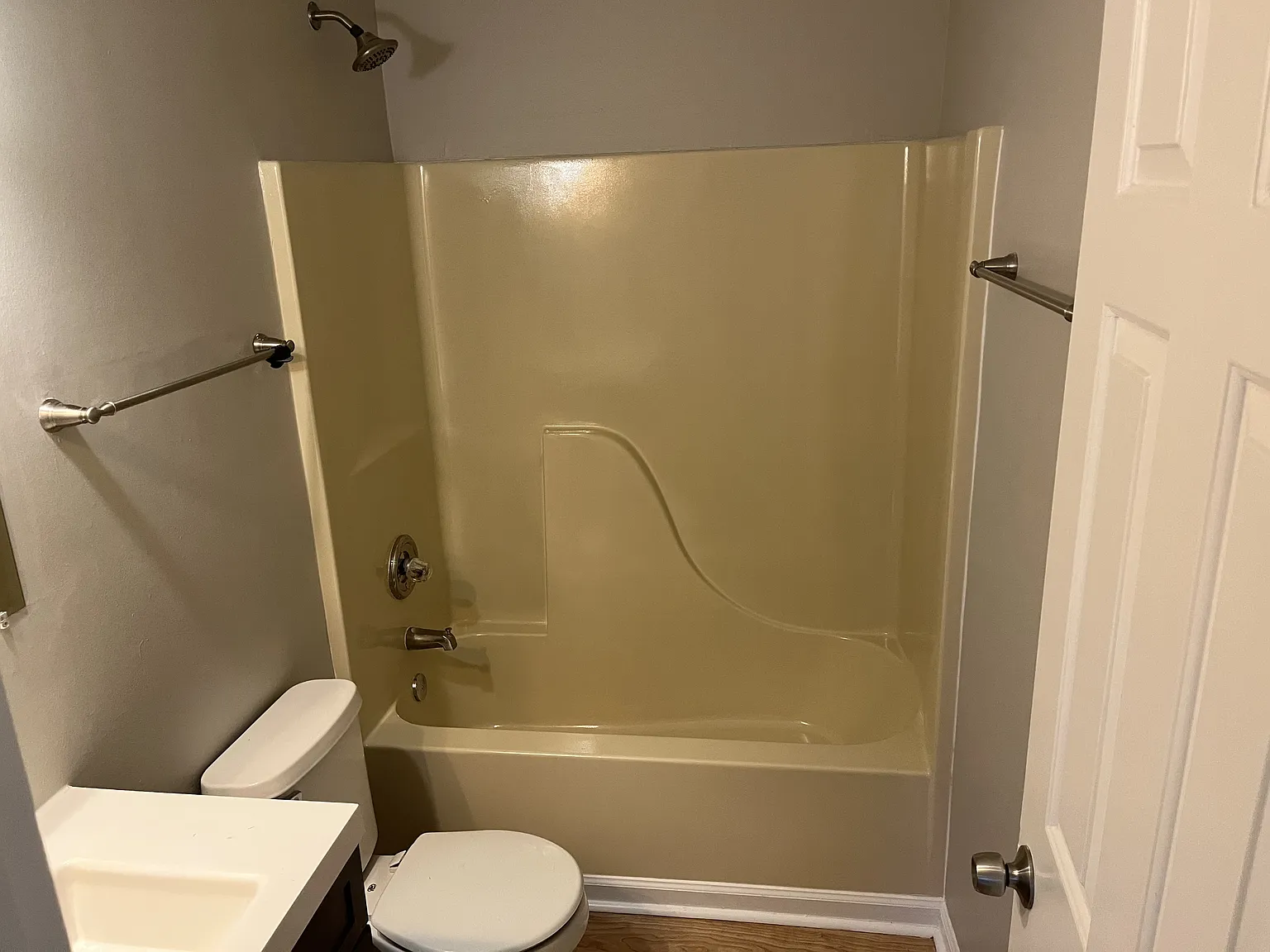 118 N Poole St - A — Photo 3