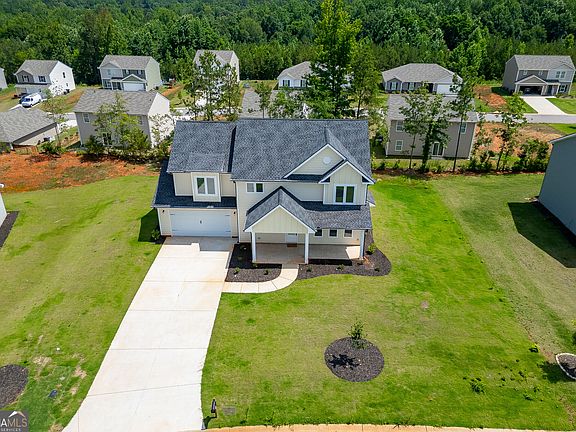 4th image of 104 Boulder Dr