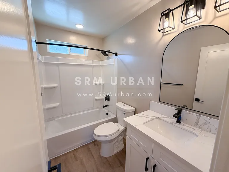 3710 Madison Ave #E — Photo 14