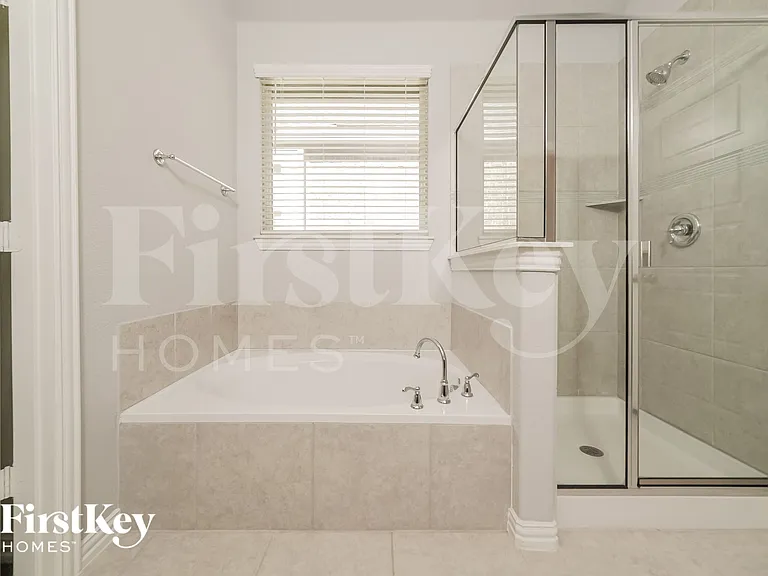 705 Bluebird Way — Photo 10