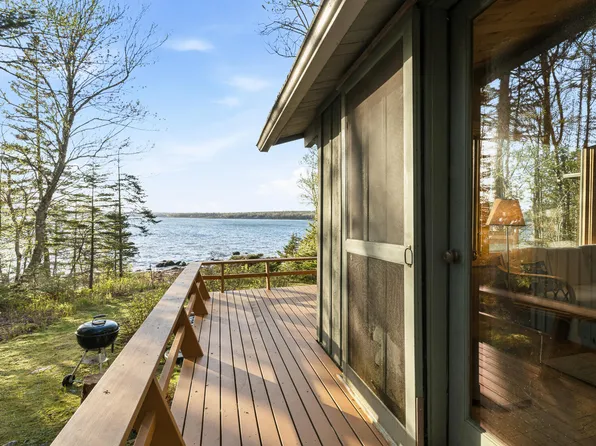 305 Bay View Drive, Bar Harbor, ME 04609