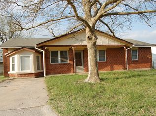 1103 4th Pl, Elgin, OK 73538
