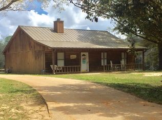 1347 Millville Rd, Hartford, AL 36344