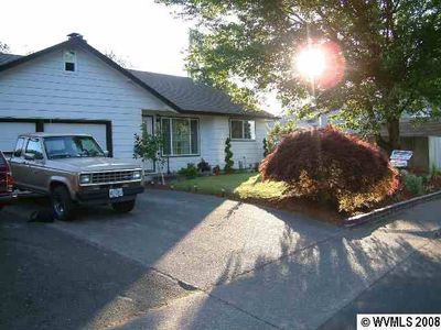 737 Shawnee Dr SE, Salem, OR, 97317