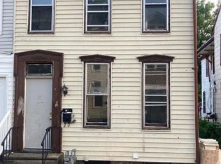 202 Park Pl, York, PA 17401