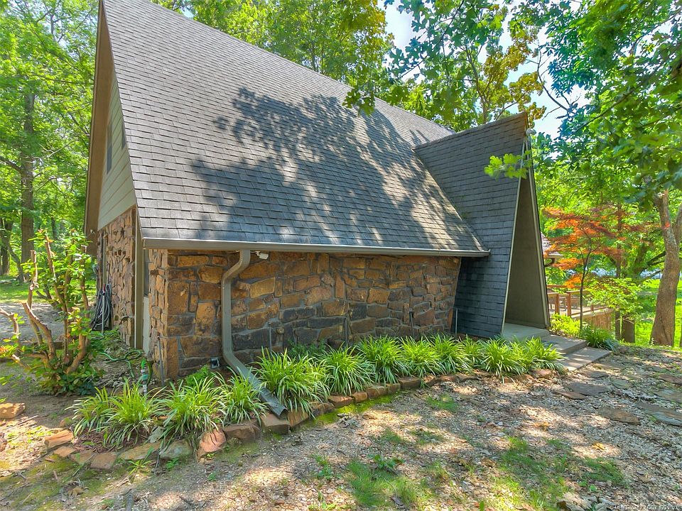 1st image of 41 Lakeside Dr