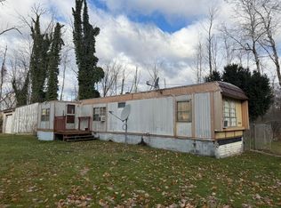 393 W Lever Rd, Hart, MI 49420