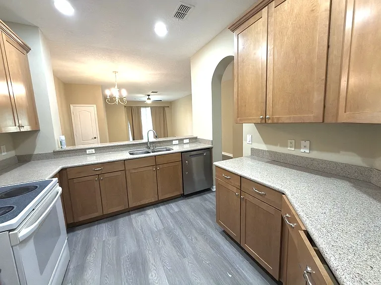 5851 Strada Capri Way — Photo 6