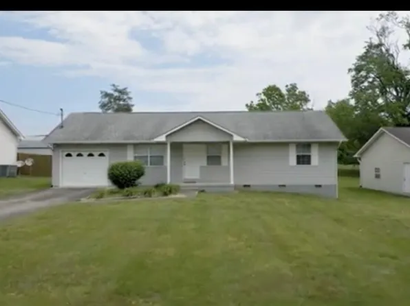 110 Aspen Ln, Oliver Springs, TN 37840