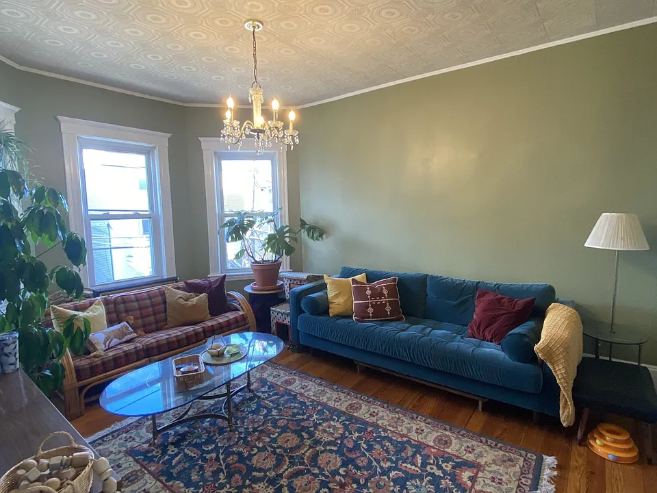 78 Marion St #2