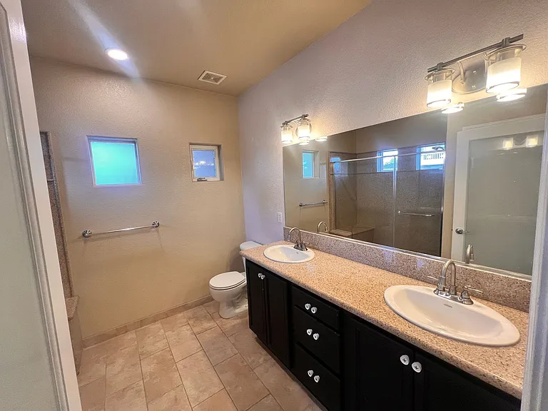 1048 Peach Blossom Way — Photo 9