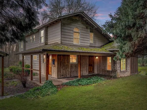 26398 Ferguson Rd, Junction City, OR 97448