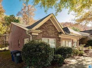 5688 Colony Ln, Hoover, AL 35226