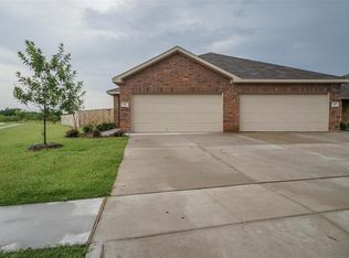 429 Canvas Ct, Crowley, TX 76036
