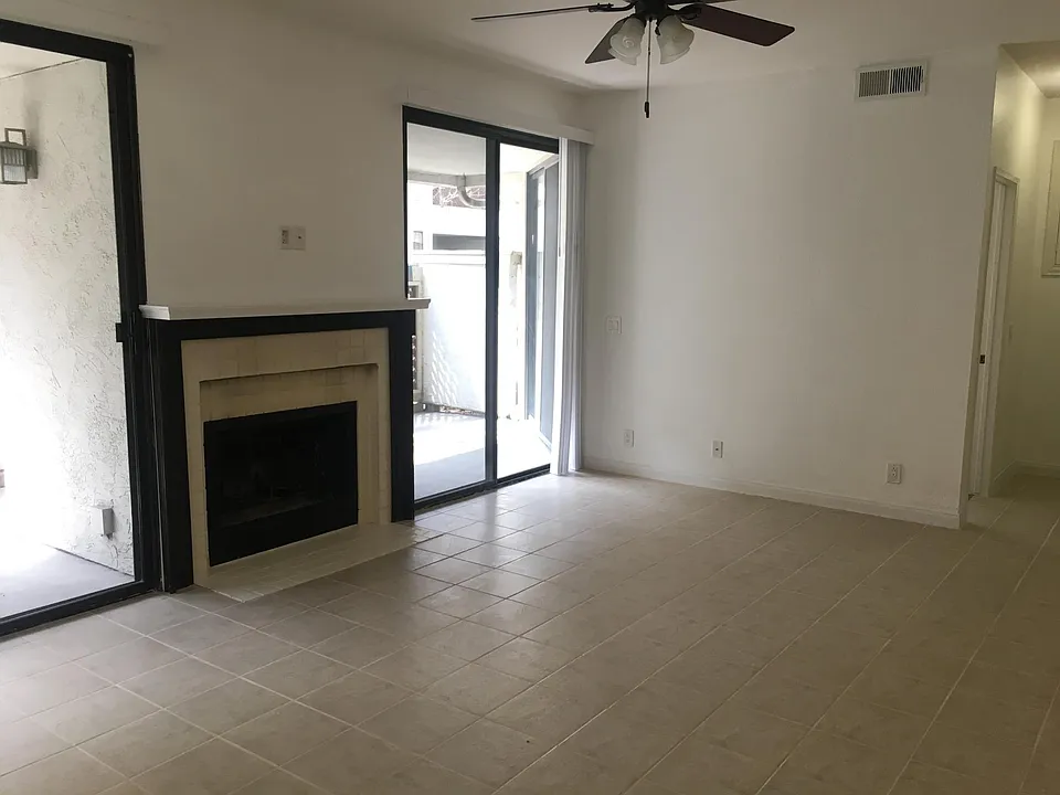 2232 River Run Dr #201