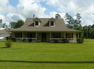 6034 Hidden Meadows Dr, Orange, TX 77632
