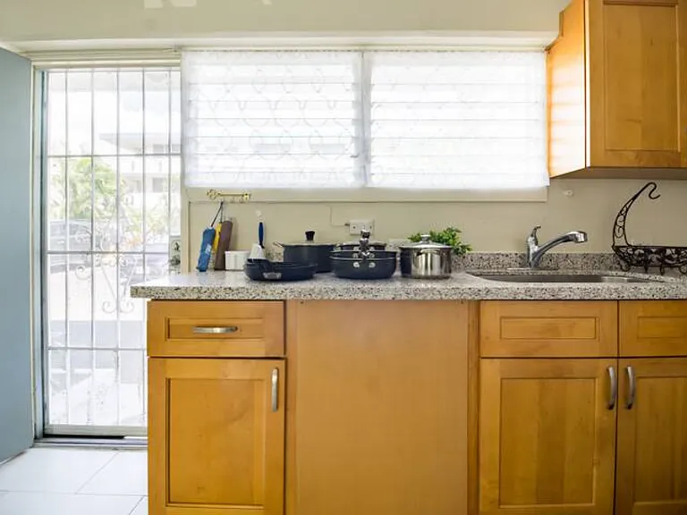 1707 Anapuni St #3 — Photo 5