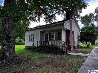 515 E Moore St, Olanta, SC 29114