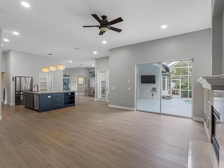16750 Ivy Lake Dr — Photo 32
