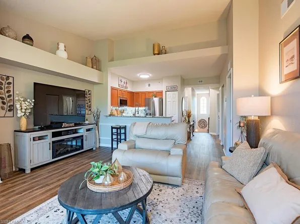 10110 Villagio Palms WAY #203, ESTERO, FL 33928